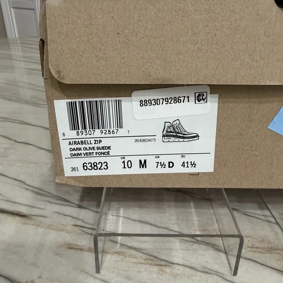 Clarks Airabell Zip Dark Olive Suede Ankle Boots - Picture 4 of 5